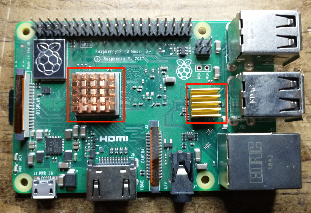 Instalar disipadores de calor y ventilador en Raspberry Pi 3 Model B+