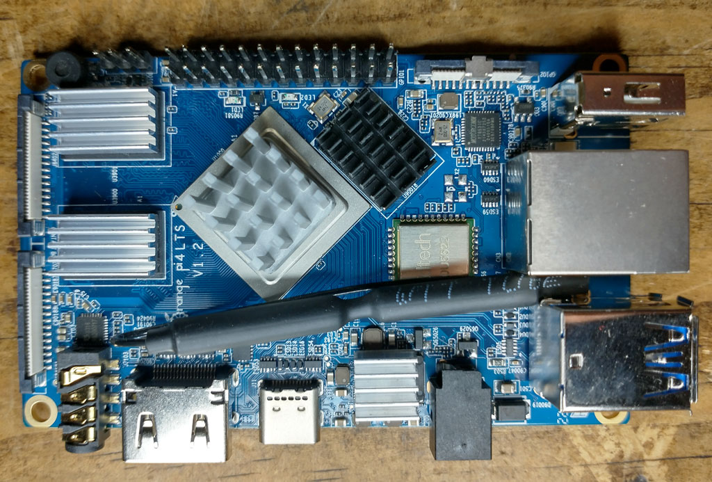 Instalar disipadores de calor y ventilador en Orange Pi 4 LTS